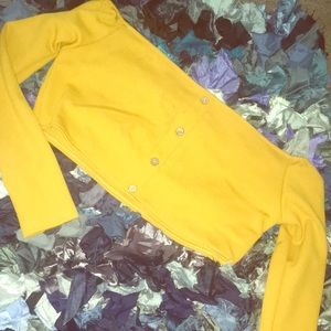 Knit long sleeve crop top